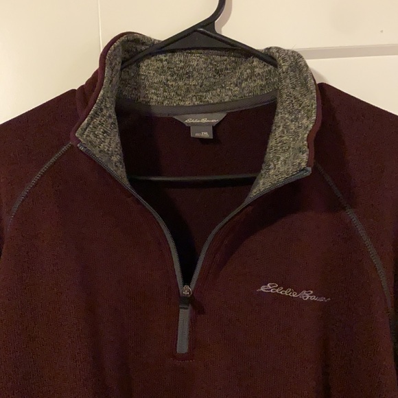 Men’s Eddie Bauer Quarter Zip - Picture 2 of 2